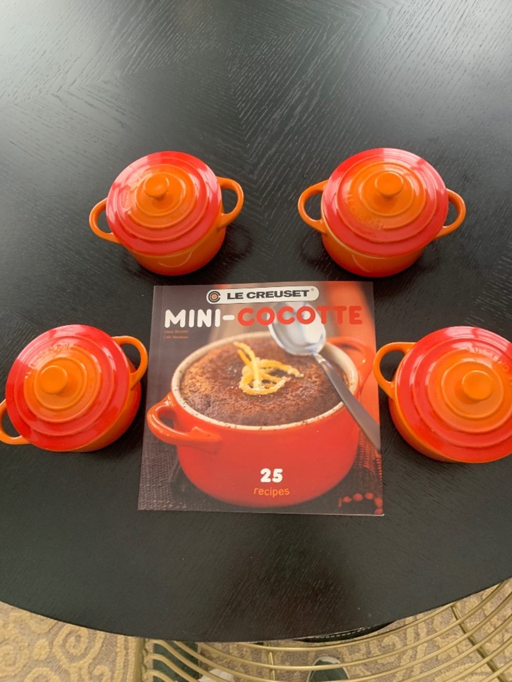 Le Creuset Set of 4 Mini Cocotte Crocks and 25 recipes Cookbook